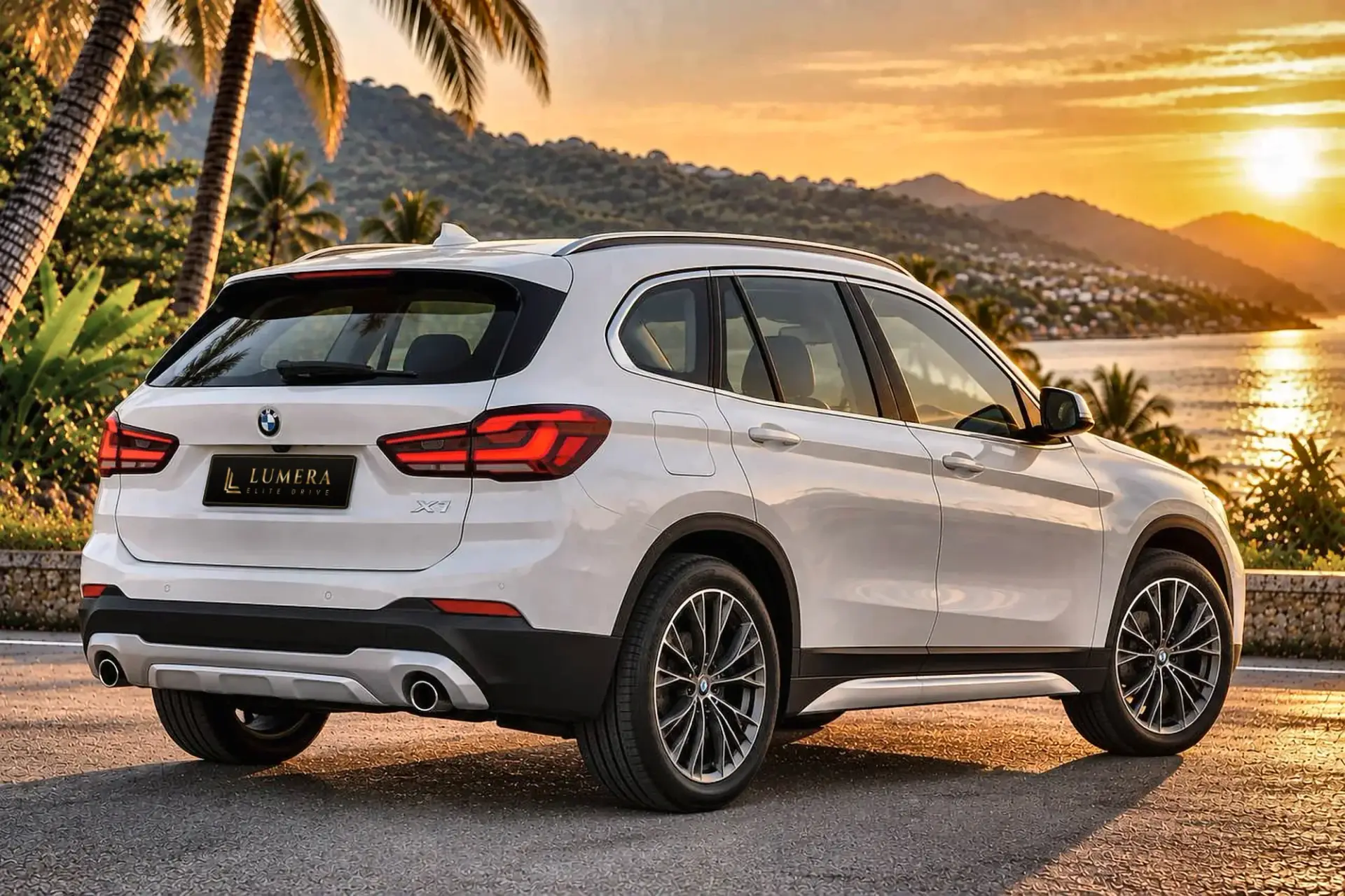 BMW X1, белая